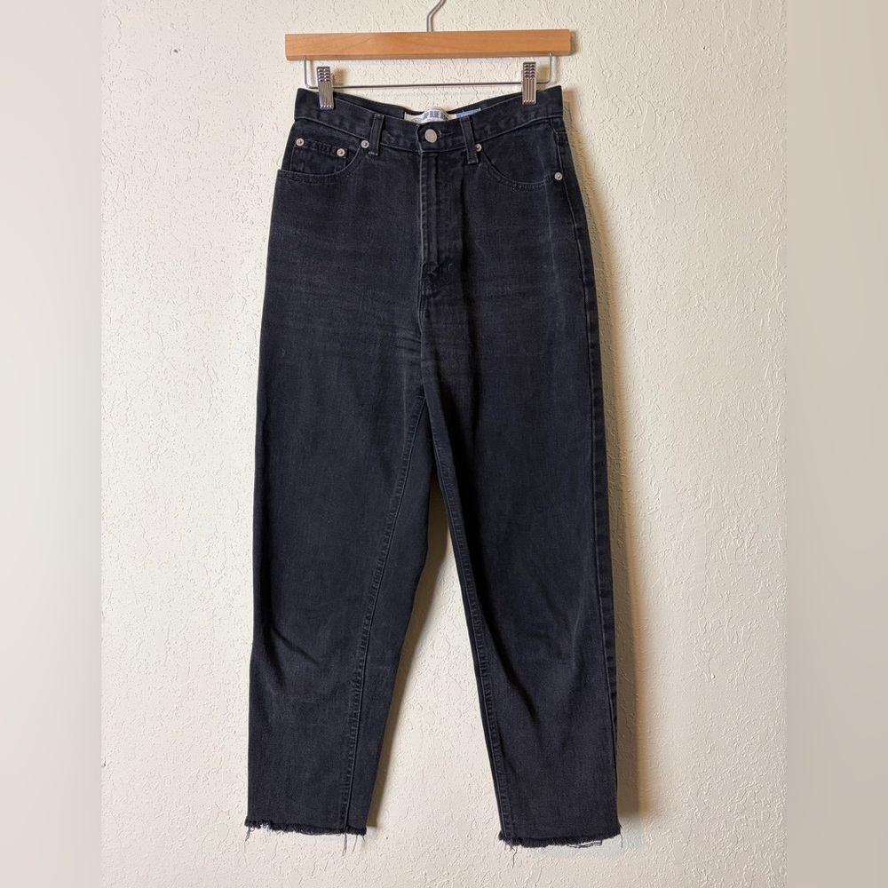 Gap Vintage Black High Waist Straight Leg Raw Hem 90s Minimalist Classic Jean